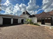 Maison 7 pièces 285 m²