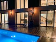 Maison 7 pièces 291 m²