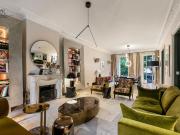 Maison 7 pièces 292 m²