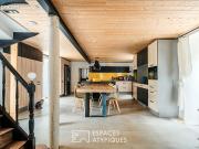 Maison 7 pièces 295 m² Maison 7 pièces 295 m²