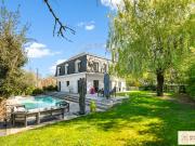 Maison 7 pièces 300 m²