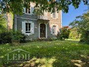 Maison 7 pièces 300 m²