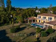 Maison 7 pièces 300 m²