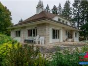 Maison 7 pièces 300 m²