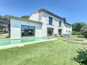 Maison 7 pièces 300 m²