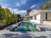 Maison 7 pièces 300 m²