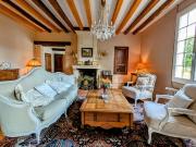 Maison 7 pièces 302 m²