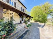 Maison 7 pièces 303 m²