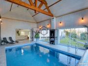 Maison 7 pièces 313 m²