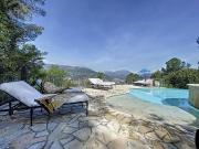 Maison 7 pièces 314 m²