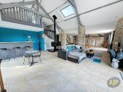 Maison 7 pièces 320 m²