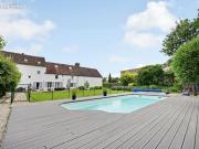 Maison 7 pièces 350 m²