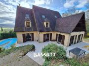 Maison 7 pièces 352 m²