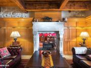 Maison 7 pièces 360 m²