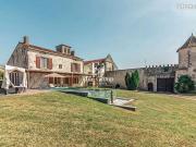 Maison 7 pièces 360 m²