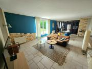 Maison 7 pièces 361 m²