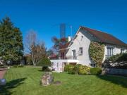 Maison 7 pièces 361 m²