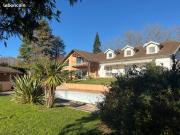 Maison 7 pièces 370 m²