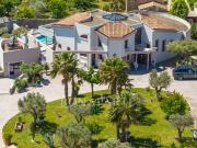 Maison 7 pièces 377 m²