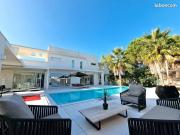 Maison 7 pièces 400 m²