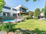 Maison 7 pièces 454 m²