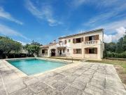 Maison 7 pièces 333 m²