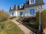 Maison 7 pièces 944 m²