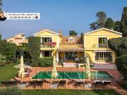 Maison avec piscine en bord de mer