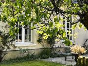 Maison avec piscine et jardin