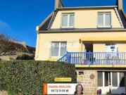 Maison en bord de mer avec jardin