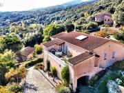 Maison 8 pièces 150 m²