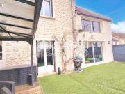 Maison 8 pièces 163 m²