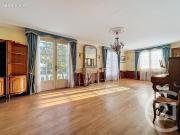 Maison 8 pièces 166 m²