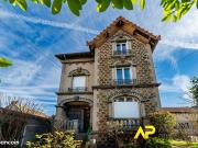 Maison 8 pièces 170 m²