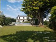 Maison 8 pièces 170 m²
