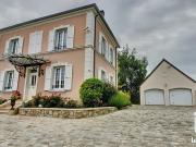 Maison 8 pièces 178 m²