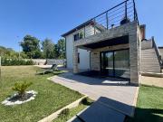 Maison 8 pièces 179 m²