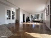 Maison 8 pièces 179 m²