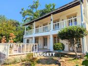 Maison 8 pièces 180 m² Maison 8 pièces 180 m²