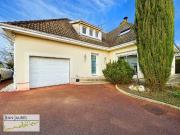 Maison 8 pièces 180 m²