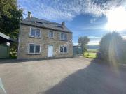 Maison 8 pièces 180 m²