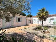 Maison 8 pièces, 188 m² à louer à Saint Pierre...