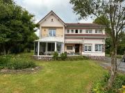 Maison 8 pièces 181 m²