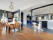 Maison 8 pièces 185 m²