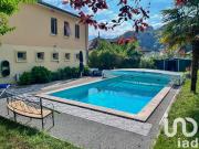 Maison 8 pièces 205 m²