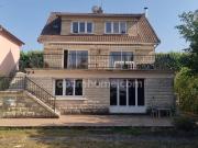 Maison 8 pièces 185 m²