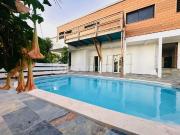 Maison 8 pièces 185 m²