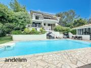 Maison 8 pièces 189 m²