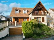 Maison 8 pièces 190 m²