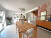 Maison 8 pièces 190 m²